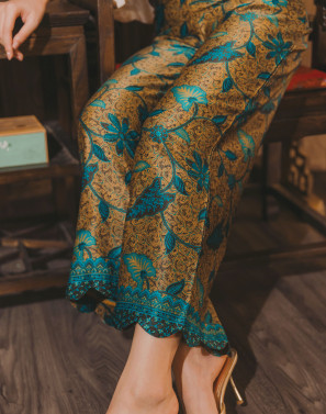 JooQueen Scallop Pants